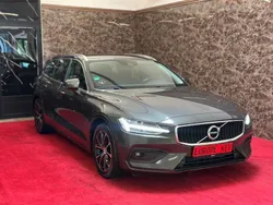 Grau Gebraucht 2021 Volvo V60 Pro Kombi | 15.990 € (Teuer)