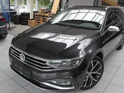 Grau Gebraucht 2019 VW Passat Alltrack Kombi | 31.490 € (Etwas zu teuer)
