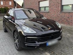 Schwarz Gebraucht 2020 Porsche Cayenne S SUV | 65.000 € (Etwas zu teuer)