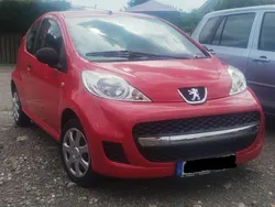 Rot Gebraucht 2011 Peugeot 107 Filou Kleinwagen | 1.390 € (Guter Preis)
