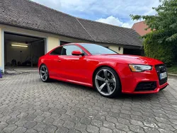 Rot Gebraucht 2013 Audi RS5 Coupé | 25.000 € (Guter Preis)