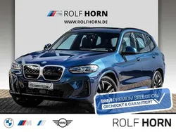 Phytonicblau metallic Gebraucht 2022 BMW iX3 SUV | 39.390 € (Guter Preis)