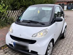 Weiß Gebraucht 2011 Smart ForTwo Coupé Kleinwagen | 3.499 € (Fairer Preis)