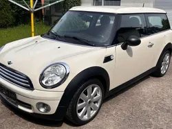 Weiß Gebraucht 2009 Mini One Clubman Kombi | 3.999 € (Fairer Preis)