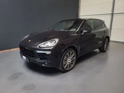 Tiefschwarzmetallic Gebraucht 2017 Porsche Cayenne S Chrono SUV | 43.950 € (Fairer Preis)