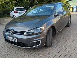 Grau Gebraucht 2020 VW e-Golf Comfortline Kleinwagen | 14.999 € (Fairer Preis)