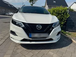 Weiß Gebraucht 2020 Nissan Qashqai SUV | 16.950 € (Guter Preis)