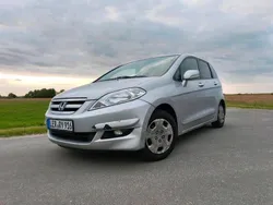 Silber Gebraucht 2005 Honda FR-V Comfort Van / Kleinbus | 1.749 € (Etwas zu teuer)