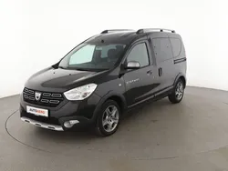 Schwarz Gebraucht 2020 Dacia Dokker Stepway Van | 14.190 € (Etwas zu teuer)