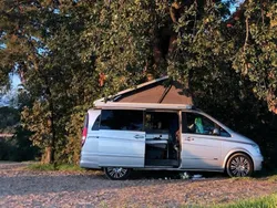 Silber Gebraucht 2011 Mercedes Viano Marco Polo Van / Kleinbus | 38.000 €