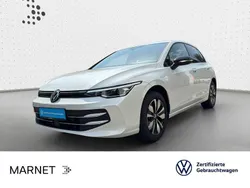 Oryxweiß perlmutteffekt Gebraucht 2024 VW Golf VIII Goal Limousine | 28.590 € (Guter Preis)