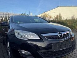 Gebraucht 2010 Opel Astra Design Edition Limousine | 2.950 € (Guter Preis)