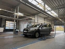 Grau Gebraucht 2008 Audi Q7 S-Line SUV | 16.900 €