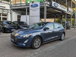Chromablau metallic Gebraucht 2019 Ford Focus | 18.300 € (Fairer Preis)
