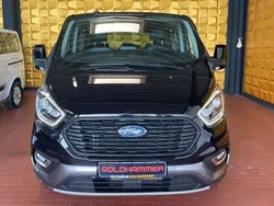 Schwarz Gebraucht 2021 Ford Tourneo Custom Active Van / Kleinbus | 35.999 € (Superpreis)