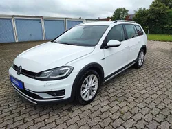 Weiß Gebraucht 2018 VW Golf VII Kombi | 17.900 € (Fairer Preis)