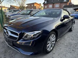 Cavansitblau metalliclack (metallic) Gebraucht 2017 Mercedes E220 Cabrio | 34.499 € (Guter Preis)