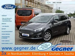 Grau Gebraucht 2018 Ford S-MAX Titanium Van / Kleinbus | 24.840 € (Teuer)