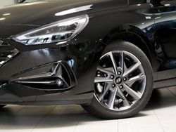 Phantom black / mic Gebraucht 2022 Hyundai i30 Trend Limousine | 13.875 € (Fairer Preis)