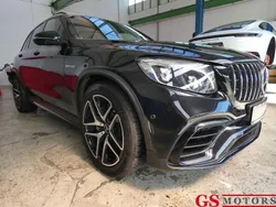 Obsidianschwarz Gebraucht 2018 Mercedes GLC63 AMG AMG SUV | 48.999 € (Fairer Preis)