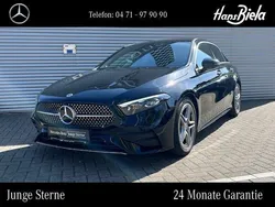 Lack kosmosschwarz Gebraucht 2024 Mercedes A250 Limousine | 38.950 € (Fairer Preis)