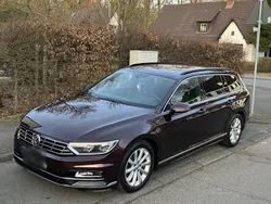 Rot Gebraucht 2017 VW Passat Comfortline Kombi | 16.000 € (Guter Preis)