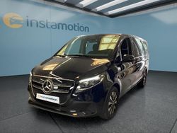 Schwarz Gebraucht 2024 Mercedes EQV300 Van / Kleinbus | 49.199 € (Etwas zu teuer)