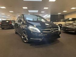 Schwarz Gebraucht 2014 Mercedes B200 Style Van / Kleinbus | 6.000 € (Guter Preis)