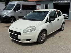 Weiß Gebraucht 2011 Fiat Grande Punto Basis Kleinwagen | 600 € (Superpreis)