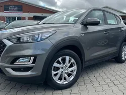 Grau Gebraucht 2019 Hyundai Tucson Trend SUV | 17.999 € (Fairer Preis)