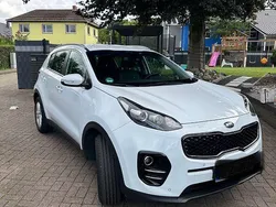 Weiß Gebraucht 2017 Kia Sportage DREAM-TEAM Edition SUV | 13.800 € (Superpreis)