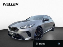 Skyscraper grau (grau) Gebraucht 2024 BMW M135 Comfort Edition Kleinwagen | 38.860 € (Fairer Preis)