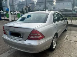 Silber Gebraucht 2000 Mercedes C240 Limousine | 3.350 €