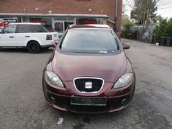 Violett Gebraucht 2007 Seat Altea XL Stylance Van / Kleinbus | 1.499 € (Guter Preis)