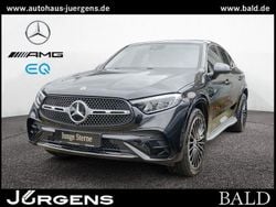 Obsidianschwarz metallic Gebraucht 2025 Mercedes GLC220 AMG Coupé | 63.840 € (Superpreis)