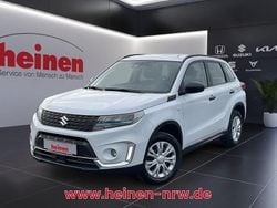 Weiß Gebraucht 2021 Suzuki Vitara Club SUV | 15.499 € (Superpreis)