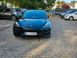 Schwarz Gebraucht 2019 Tesla Model 3 Limousine | 22.500 € (Fairer Preis)