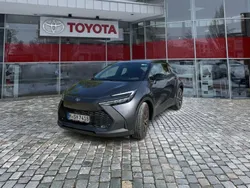 Marlingrau bicolor Gebraucht 2024 Toyota C-HR Team SUV | 29.990 € (Etwas zu teuer)