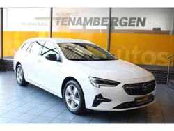 White jade Gebraucht 2022 Opel Insignia Business Kombi | 24.900 € (Etwas zu teuer)