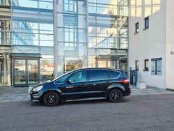 Schwarz Gebraucht 2010 Ford S-MAX Titanium S Van / Kleinbus | 5.300 € (Fairer Preis)