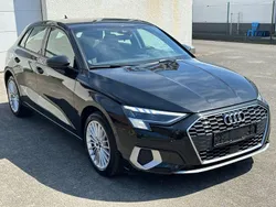 Mythosschwarz Gebraucht 2022 Audi A3 Sportback Advanced Limousine | 20.990 € (Guter Preis)