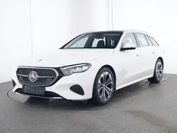 Weiß Gebraucht 2024 Mercedes E220 Avantgarde Kombi | 53.319 € (Etwas zu teuer)