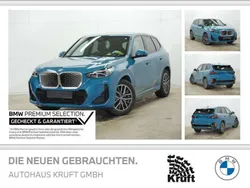 Blau (blue bay lagoon metallic) Gebraucht 2024 BMW iX1 M Sport SUV | 46.998 € (Etwas zu teuer)