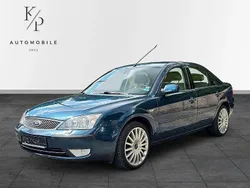 Blau Gebraucht 2005 Ford Mondeo Ghia Limousine | 2.990 € (Fairer Preis)