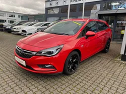 Rot Gebraucht 2018 Opel Astra Kombi | 8.499 € (Superpreis)