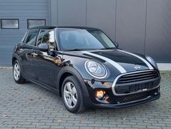 Schwarz Gebraucht 2016 Mini ONE Kleinwagen | 9.750 € (Fairer Preis)