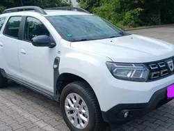 Weiß Gebraucht 2022 Dacia Duster Comfort SUV | 17.000 € (Guter Preis)