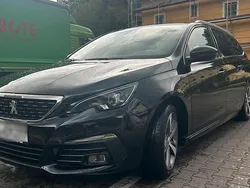 Schwarz Gebraucht 2018 Peugeot 308 Allure Kombi | 12.990 € (Teuer)