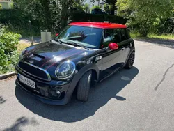 Schwarz Gebraucht 2012 Mini John Cooper Works Kleinwagen | 13.000 € (Fairer Preis)