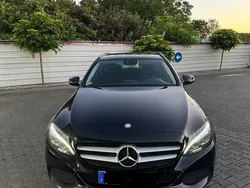 Schwarz Gebraucht 2015 Mercedes C220 Kombi | 11.000 € (Fairer Preis)